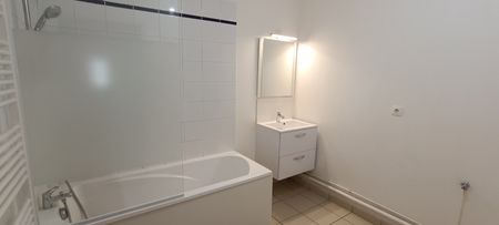 Location Appartement 3 pièces 78m² - Photo 4