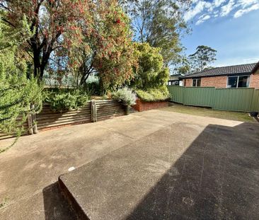 Three Bedroom Home - Photo 4