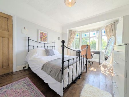 4 bedroom property to rent - Photo 5
