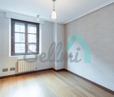 Piso de alquiler en Campoamor, Salesas - Foncalada - Campoamor - Photo 1