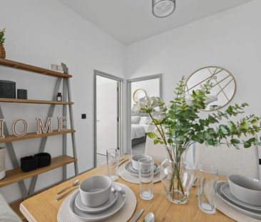 2 bedroom penthouse to rent - Photo 4