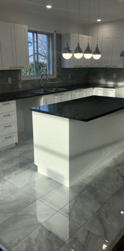 Très Grand 3 1/2 Style Condo +1 Espace à Bureau (télétravail) à Ste Thérèse - Photo 1