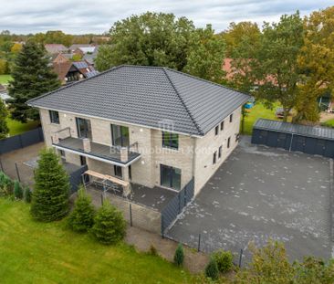 Obergeschosswohnung mit Balkon, Geräteraum und Küche in bevorz. Sac... - Foto 1