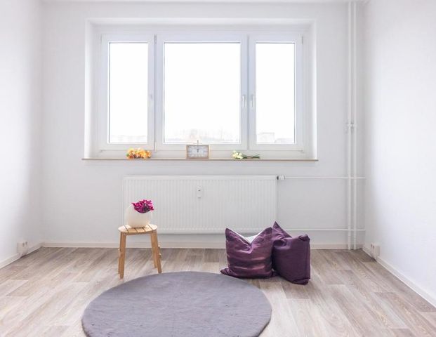 3-Raum-Familienwohnung mit Balkon - Foto 1