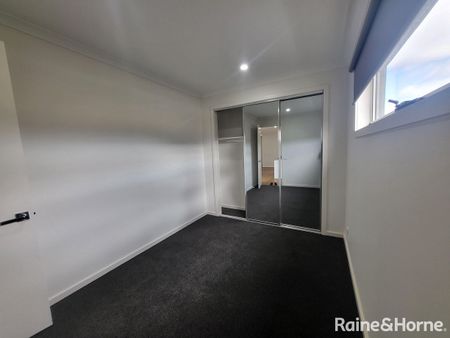 19 Grazing Road, Weir Views, VIC 3338 - Photo 3