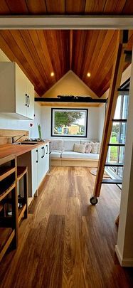 Tiny Home/Villa with Character - Photo 1