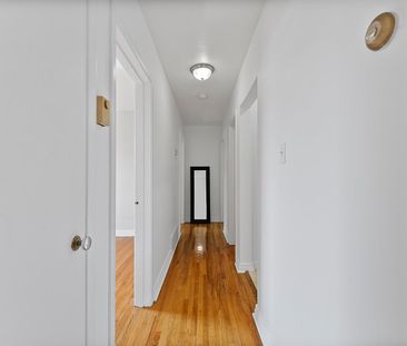 For Lease - 379 Tamarack Circle Unit# MAIN, Oakville, Ontario - Photo 1