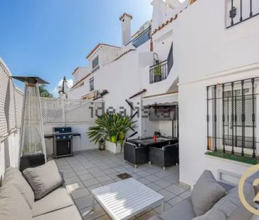 Alquiler de chalet adosado en Urbanización Los Naranjos de Marbella... - Photo 6