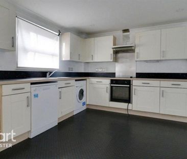 2 bedroom maisonette to rent - Photo 3