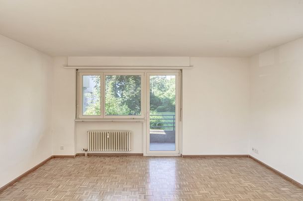 Grosszügige 3-Zimmer-Wohnung mit Blick ins Grüne - Photo 1