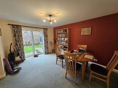 Laburnum Close, Rufforth, York - Photo 4