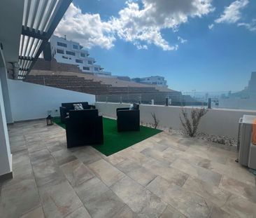Apartment in Villajoyosa, for rent - Photo 1
