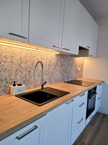 Nieruchomość - Photo 2