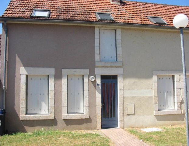 Location Maison 2 pièces 59 m² Villedieu-sur-Indre - Photo 1