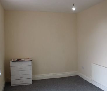Lathom Road, Southport - Photo 3