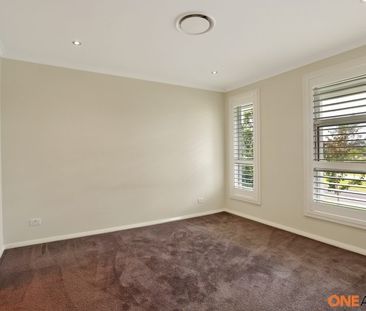 37 The Hermitage Way, Gledswood Hills, NSW 2557 - Photo 4