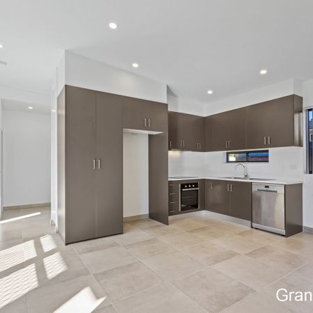 Gran Flat/44 King Street, Eastlakes NSW 2018 - House For Rent | Domain - Photo 4