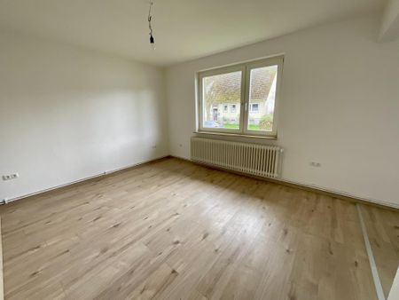 2-Zimmer-Wohnung in Wilhelmshaven-Fedderwardergroden mieten - Photo 4