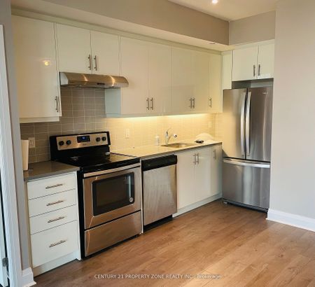 For Lease - 17 Zorra Street Unit# 2005, Toronto, Ontario - Photo 2