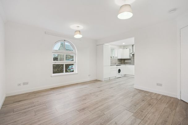 Claycrofts Place - Photo 1