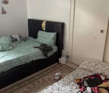 Room in a Shared Flat, Axe Street, IG11 - Photo 2