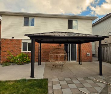 For Lease - 118 Fano Drive, Hamilton, Ontario - Photo 2