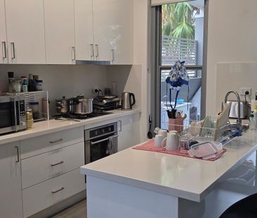 South Wentworthville - Photo 1