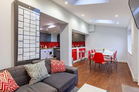 7 bedroom semi-detached house to rent - Photo 3