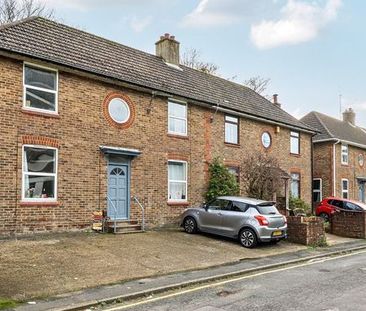 5 bedroom house to rent - Photo 1