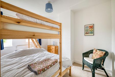 2 bedroom terraced house to rent - Photo 4