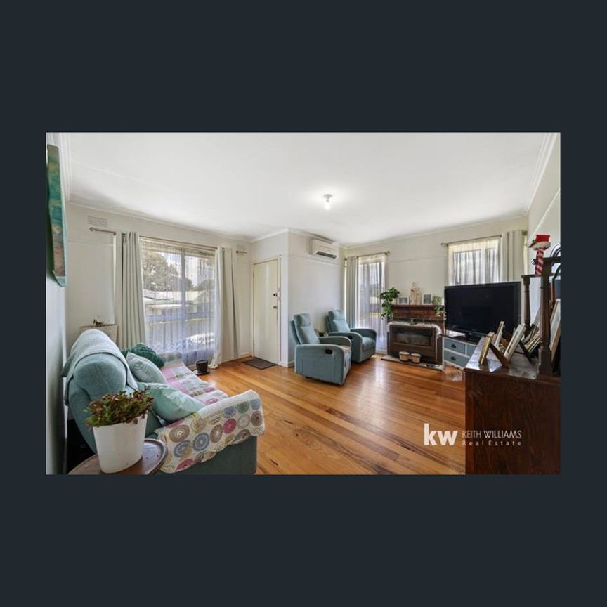 COURT LOCATION CLOSE TO LOCAL PARK - Photo 1