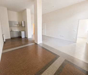 Location Appartement 2 pièces 62m² - Photo 1