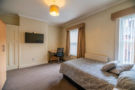 39 Siward Street - Photo 5