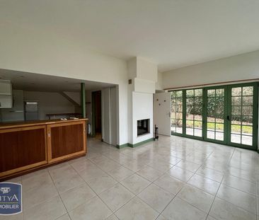 Location Maison 4 pièces 79m² CLAIREFONTAINE EN YVELINES 78120 - Photo 2