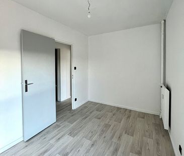 Location Appartement 4 pièces 78m² - Photo 3