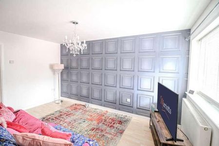 Oulton Close, Woodthorpe View Arnold, Nottingham, NG5 - Photo 2