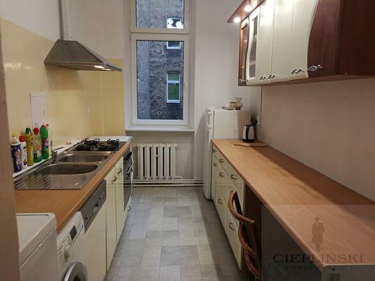 Mieszkanie pracownicze, dla 10-12 osób, centrum - Photo 1