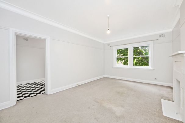 Recently Refurbished Apartment - Photo 1