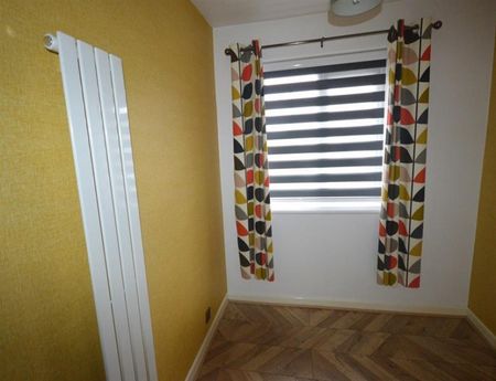 3 Bedroom Semi Detached To Let - Photo 5