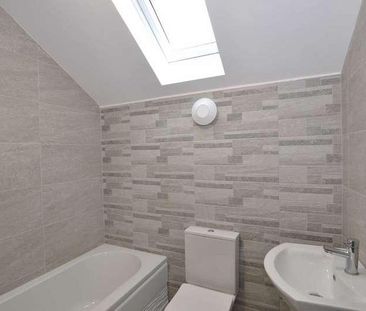 South Parade, Whitley Bay, NE26 - Photo 4