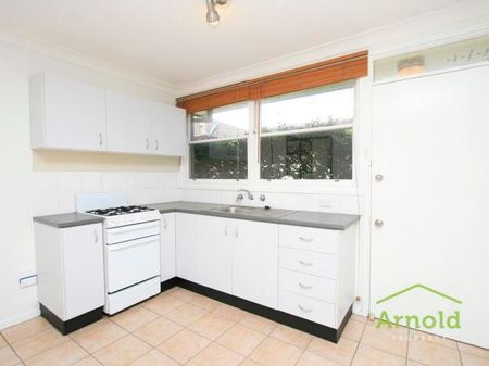 PERFECT LOCATION FOR SUMMER - 1 BED MEREWETHER - Photo 5