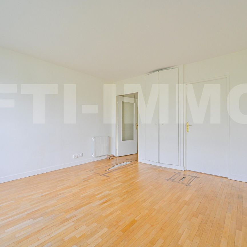 Location Studio 1 Pièce(s) COURBEVOIE (92400) - Photo 1