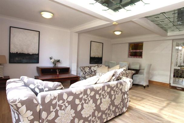 2 bedroom house to rent - Photo 1