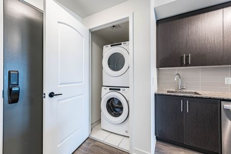 For Lease - 345 Wheat Boom Drive Unit# 414, Oakville, Ontario - Photo 5