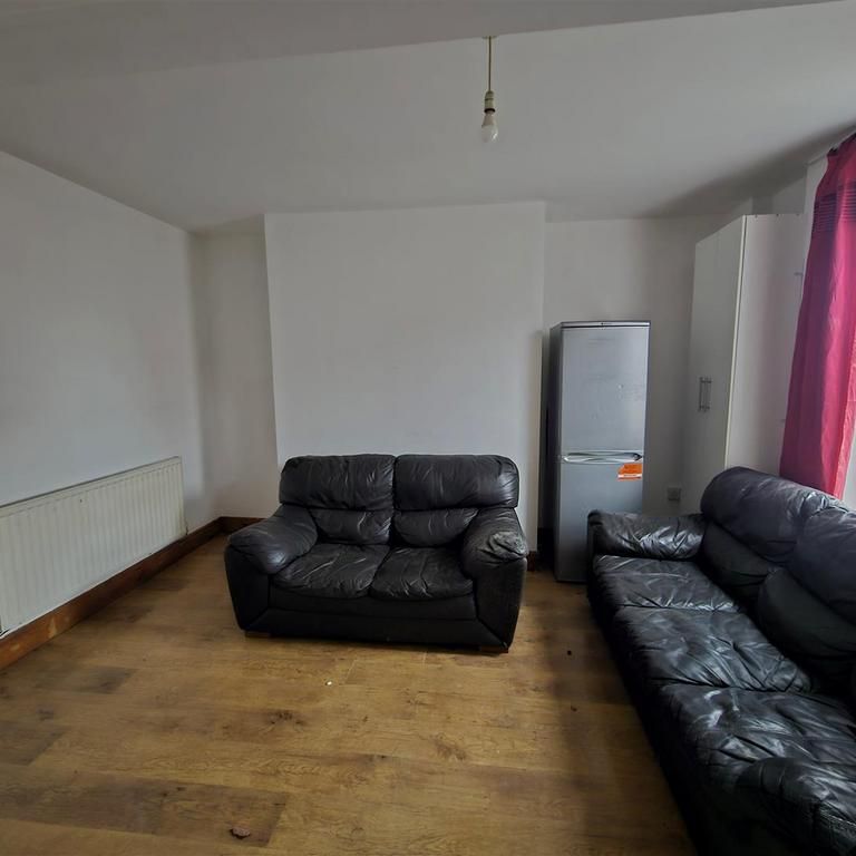 3 bedroom house to rent - Photo 1