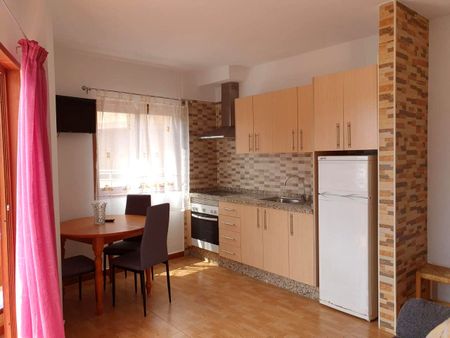 Se alquila en Las Galletas apartamento de 1 dormitorio - Photo 2