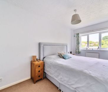 Pegasus Close, Haslemere, Surrey, GU27 - Photo 1