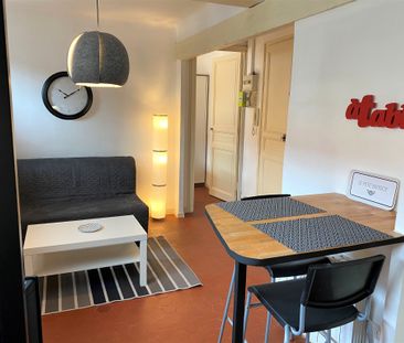 Location Appartement 2 pièces 25m² TOULON 83000 - Photo 3