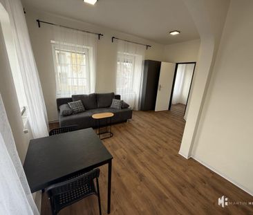 Pronájem bytu 1+kk 22 m2 - Fotografie 6