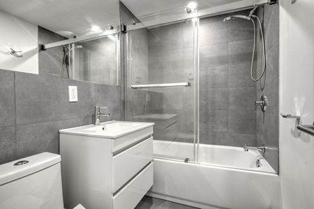 1 de la Cote-Saint-Catherine - Photo 4